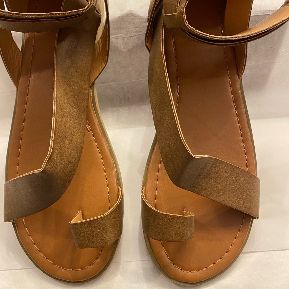 Women’s Sandals